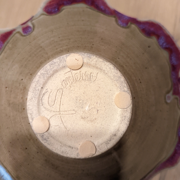 Handcrafted Ceramic Bowl - Picture 6 of 8